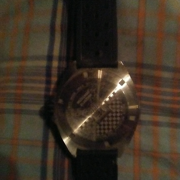Tag watches - Picture 3 of 5
